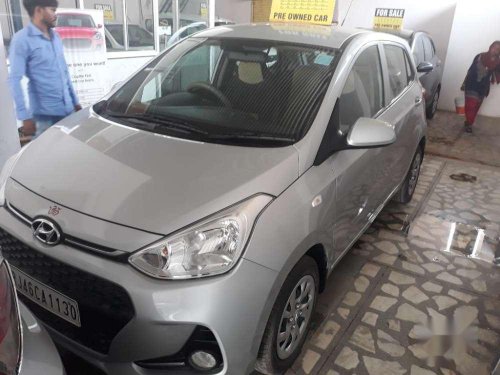 Used Hyundai i10 car MT for sale at low price