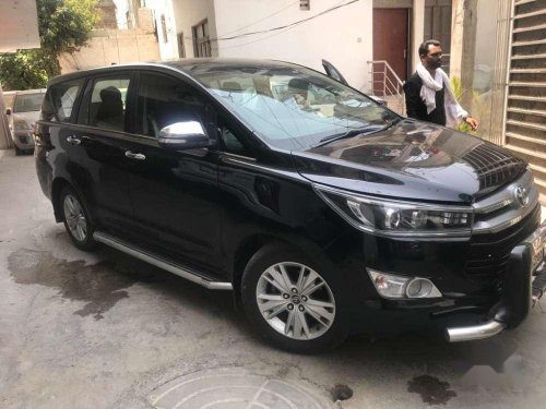 Toyota INNOVA CRYSTA 2.8 Z, 2016, Diesel MT for sale 