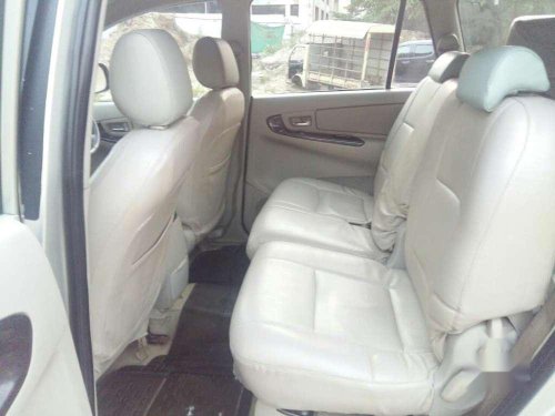 Used Toyota Innova car 2013 2.5 VX 8 STR MT for sale at low price