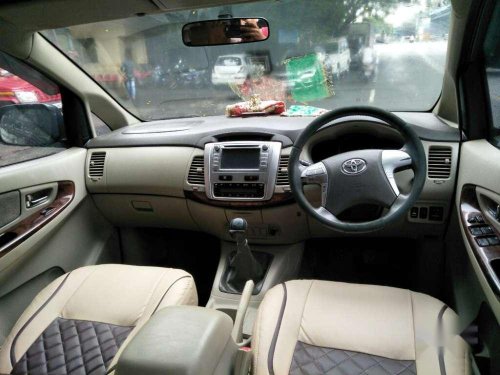 Toyota Innova 2012 MT for sale 