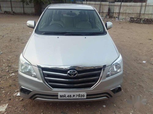 Used Toyota Innova car 2013 2.5 VX 8 STR MT for sale at low price