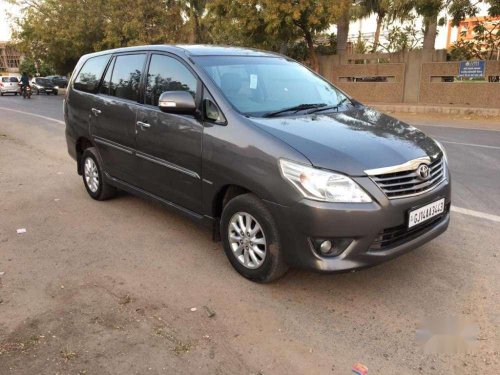 Toyota Innova 2.5 VX BS IV 7 STR, 2013, Diesel MT for sale 