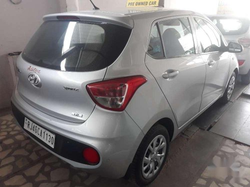 Used Hyundai i10 car MT for sale at low price