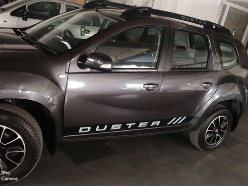 Used Renault Duster car AT at low price