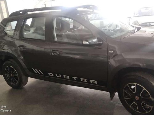 Used Renault Duster car AT at low price