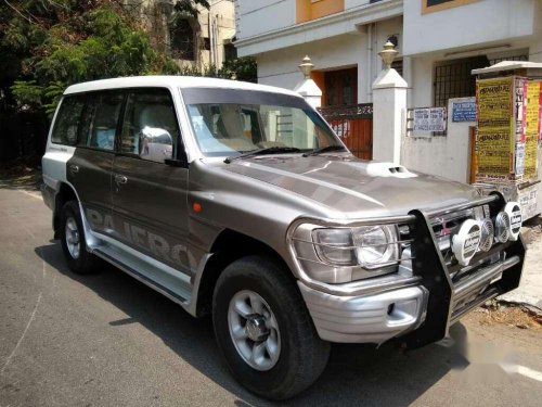 Mitsubishi Pajero SFX 2.8, 2011, Diesel MT for sale 