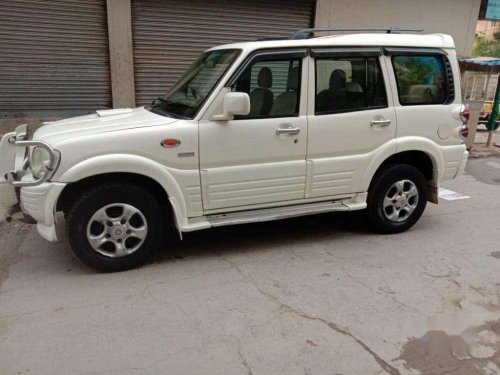 2006 Mahindra Scorpio SLX 2.6 Turbo 7 Str MT for sale 