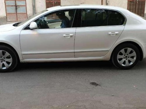 Used 2011 Skoda Superb Elegance 2.0 TDI CR AT for sale 