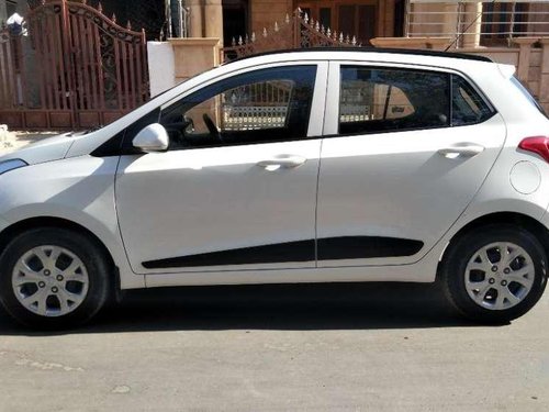 Hyundai Grand I10 i10 Sportz 1.1 CRDi, 2016, Diesel MT for sale 