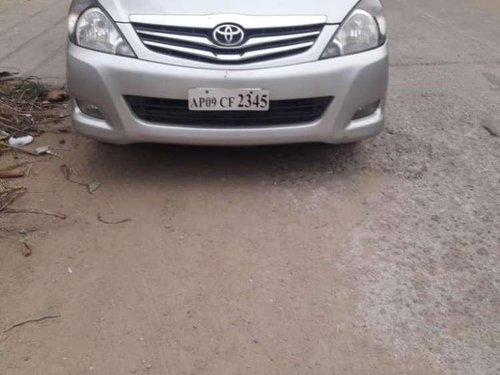 Used Toyota Innova car MT at low price