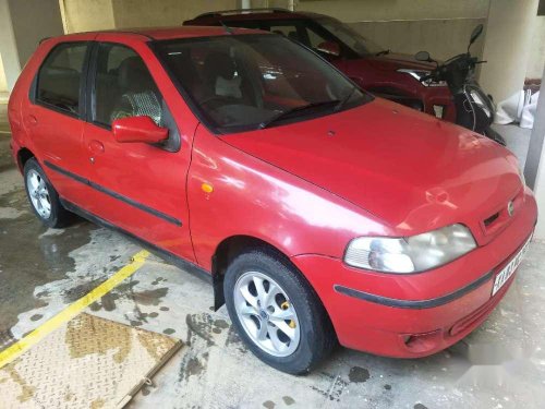 Fiat Palio 2004 MT for sale 