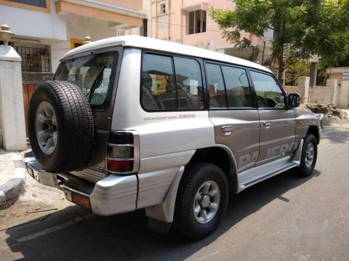 Mitsubishi Pajero SFX 2.8, 2011, Diesel MT for sale 