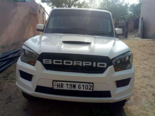 Mahindra Scorpio 2015 MT for sale 