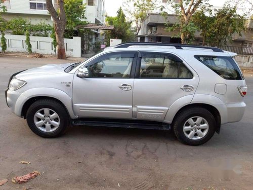 Toyota Fortuner 3.0 4x4 MT, 2011, Diesel for sale 