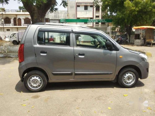 Used Maruti Suzuki Wagon R car LXI CNG MT at low price