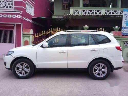 Used Hyundai Santa Fe car 2010 MT for sale at low price