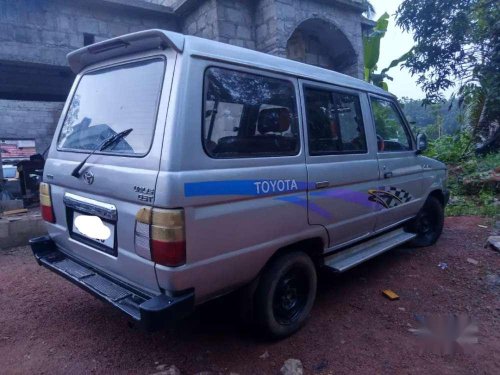 2000 Toyota Qualis MT for sale at low price