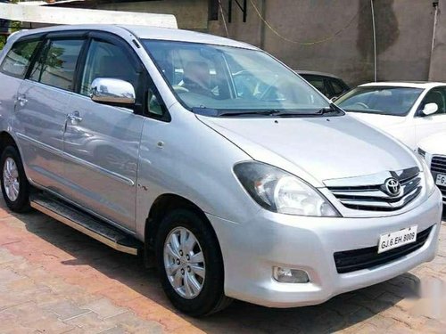 Toyota Innova 2011 2.5 VX 8 STR MT for sale 