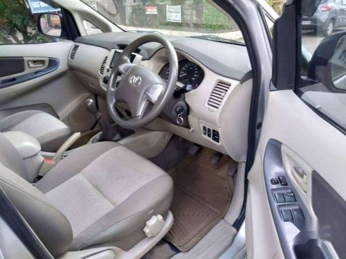 Toyota Innova 2.5 G4 8 STR, 2013, Diesel MT for sale 