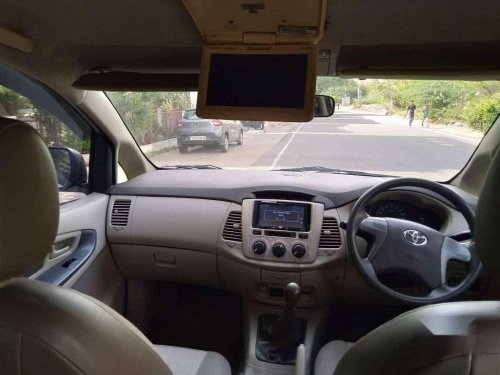 Toyota Innova 2.5 G4 8 STR, 2013, Diesel MT for sale 