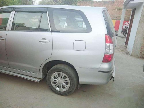 Toyota Innova 2012 MT for sale 