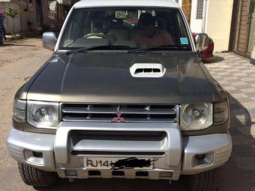 Used Mitsubishi Pajero SFX car 2011 MT for sale at low price