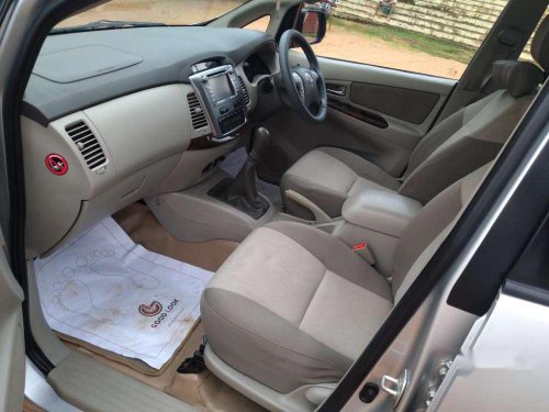 Toyota Innova 2.5 VX BS III 7 STR, 2014, Diesel MT for sale 