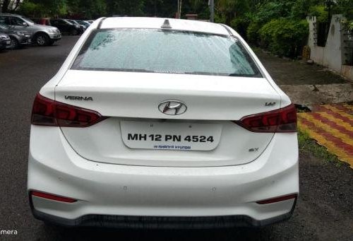 Used Hyundai Verna MT car at low price