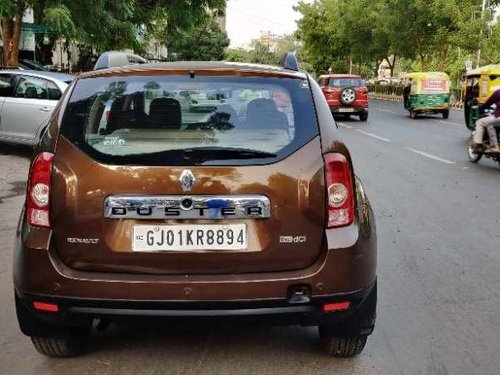 Used Renault Duster car MT at low price