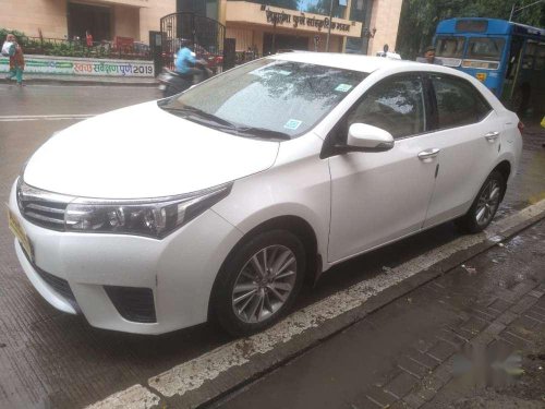 Used Toyota Corolla Altis car MT at low price