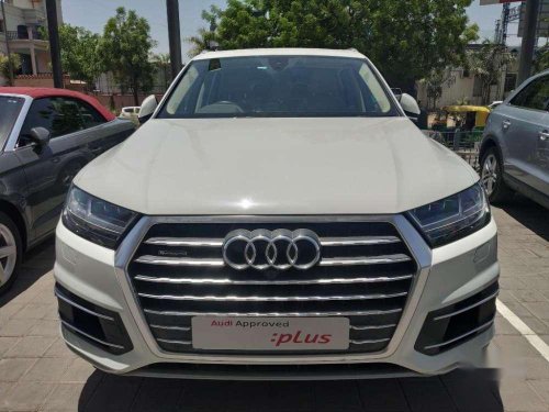 Audi Q7 2018 AT for sale 