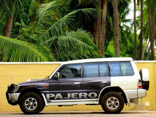 Used Mitsubishi Pajero car MT for sale at low price