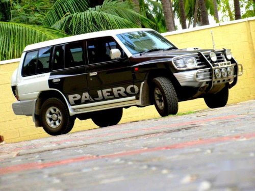 Used Mitsubishi Pajero car MT for sale at low price