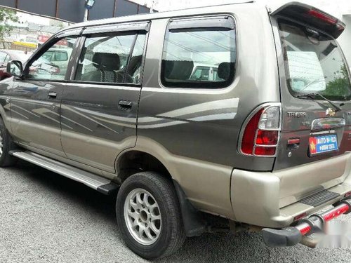 Chevrolet Tavera Neo 3 LT- 9 STR BS-IV, 2011, Diesel MT for sale 