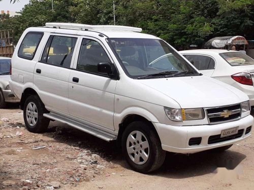 Used Chevrolet Tavera Neo 2011 MT for sale 