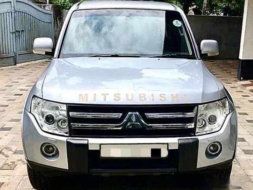 Used Mitsubishi Montero 3.2 Di D AT 2008 for sale 