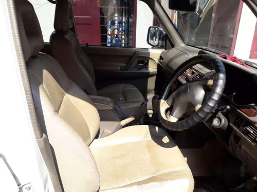 Used Mitsubishi Pajero 2011 AT for sale at low price