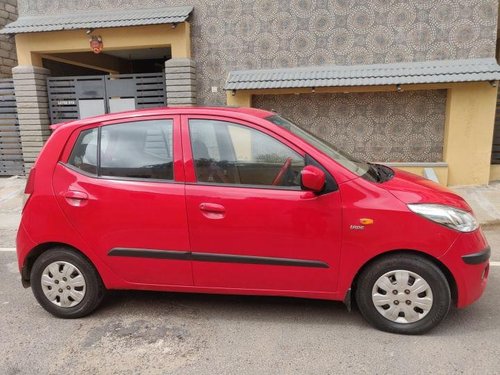 Used Hyundai i10 Magna MT car at low price