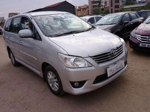 Toyota Innova 2.5 V 7 STR, 2012, Diesel MT for sale 