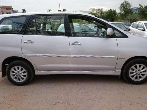 Toyota Innova 2.5 V 7 STR, 2012, Diesel MT for sale 