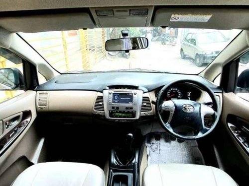 Toyota Innova 2.5 VX 7 STR BS-IV, 2015, Diesel MT for sale 