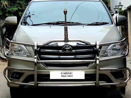 Toyota Innova 2.5 VX 7 STR BS-IV, 2015, Diesel MT for sale 