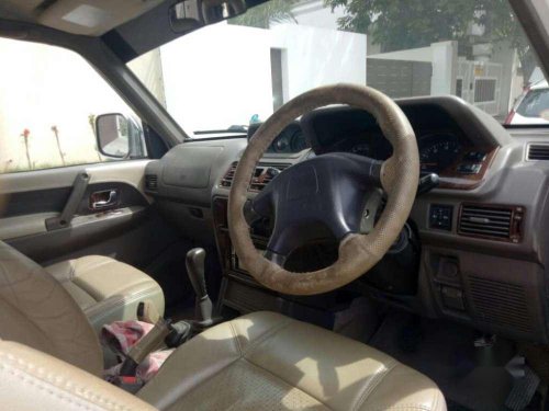 Mitsubishi Pajero SFX 2.8, 2010, Diesel MT for sale 