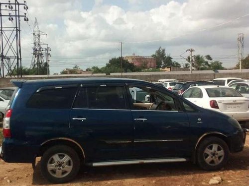 Toyota Innova 2.0 V, 2005, Petrol MT for sale 