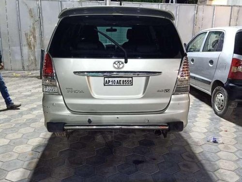 Toyota Innova 2.0 V, 2005, Petrol MT for sale 