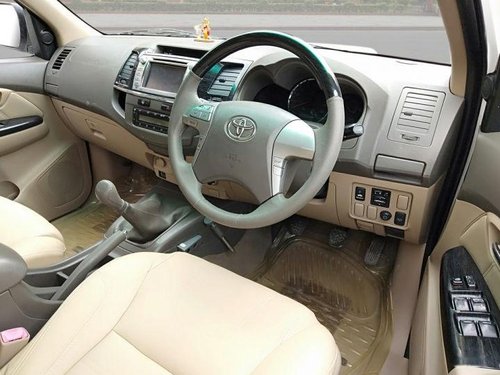 Toyota Fortuner 4x2 Manual MT 2013 for sale