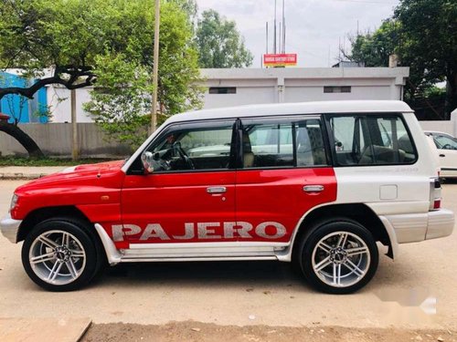 Used Mitsubishi Pajero SFX MT for sale at low price