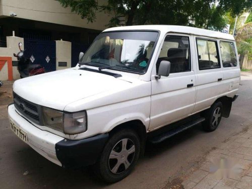 Toyota Qualis FS B5, 2002, Diesel MT for sale 