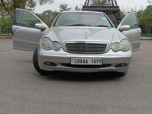 Mercedes-Benz C-Class 180 Classic, 2002, Petrol MT for sale 