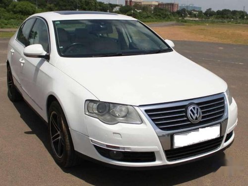 Used Volkswagen Passat AT for sale at low price